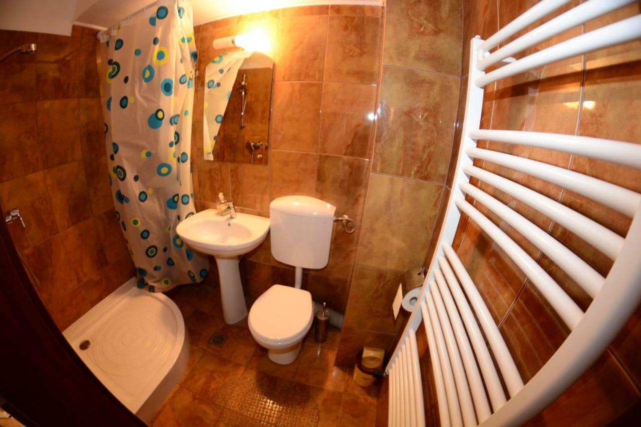 Apartamento David Aprilia Năvodari Exterior foto